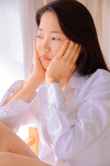 男人吃奶摸下挵进去好爽在线观看